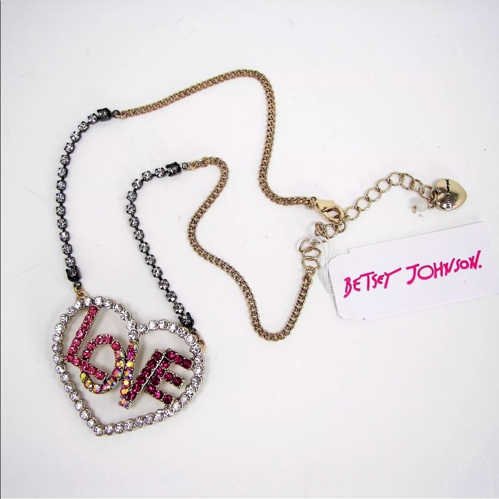 Betsey Johnson Heart Neckless